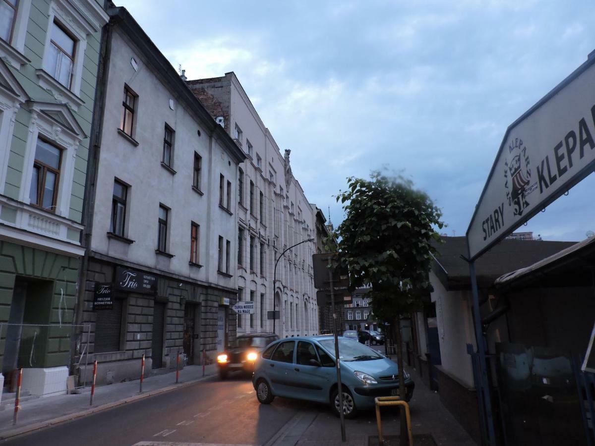 Hostel Centrum Sabot Красков Екстериор снимка
