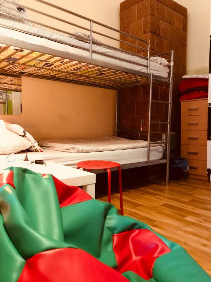 Hostel Centrum Sabot Красков Екстериор снимка