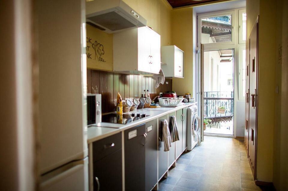 Hostel Centrum Sabot Красков Екстериор снимка