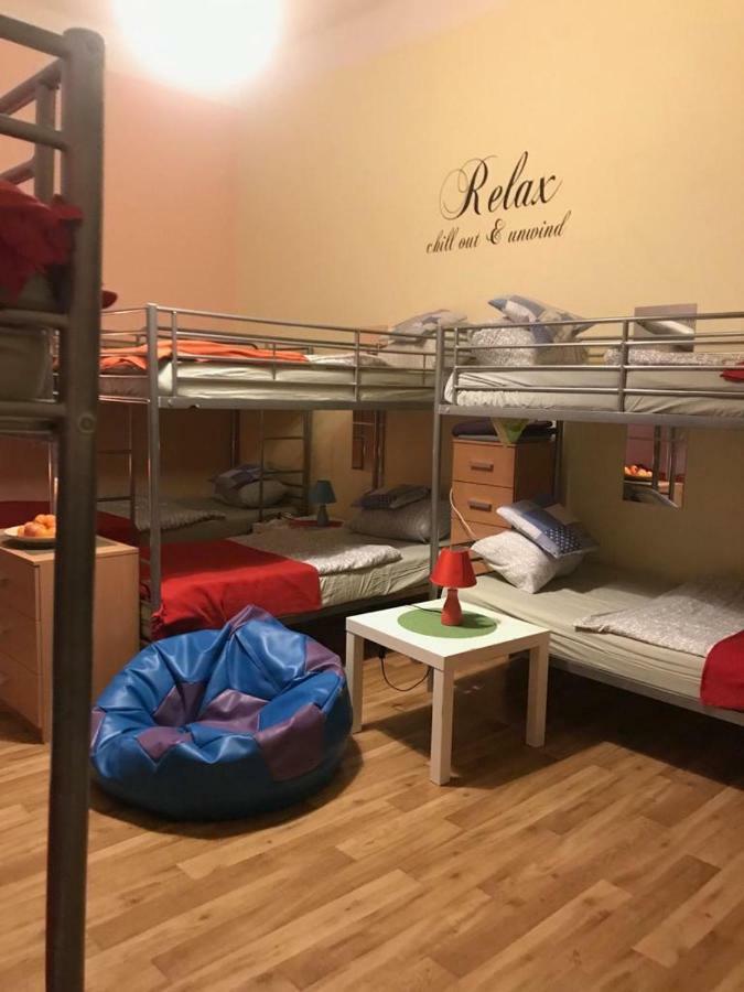 Hostel Centrum Sabot Красков Екстериор снимка