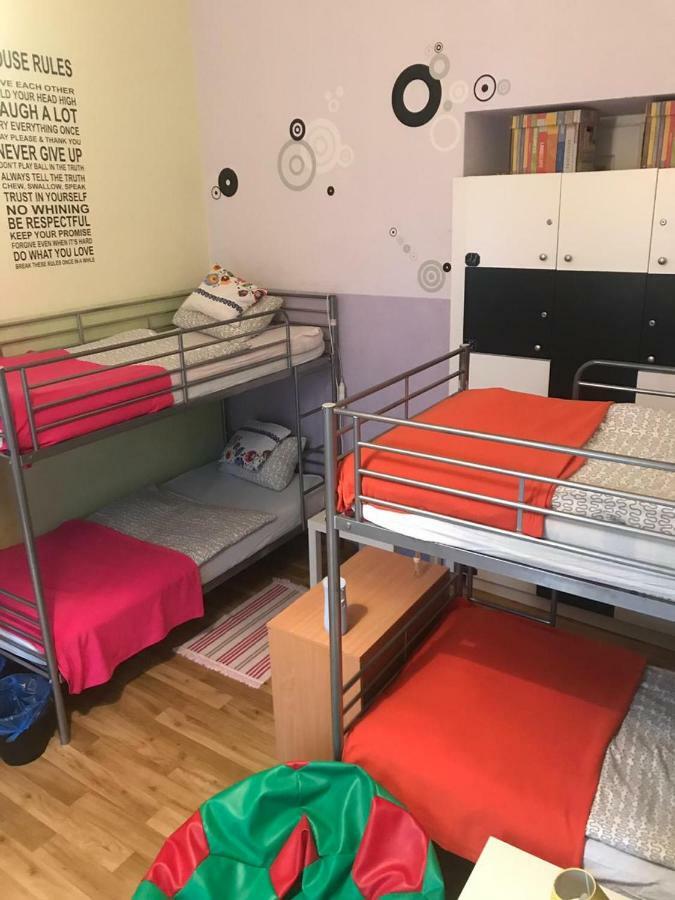 Hostel Centrum Sabot Красков Екстериор снимка